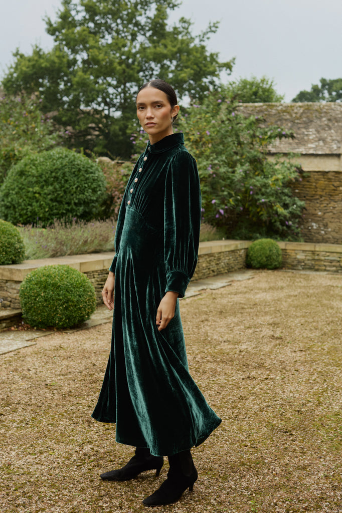 Calla Evergreen Velvet Dress