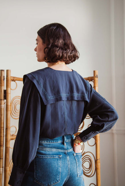 Navy Vera Blouse – Beulah London